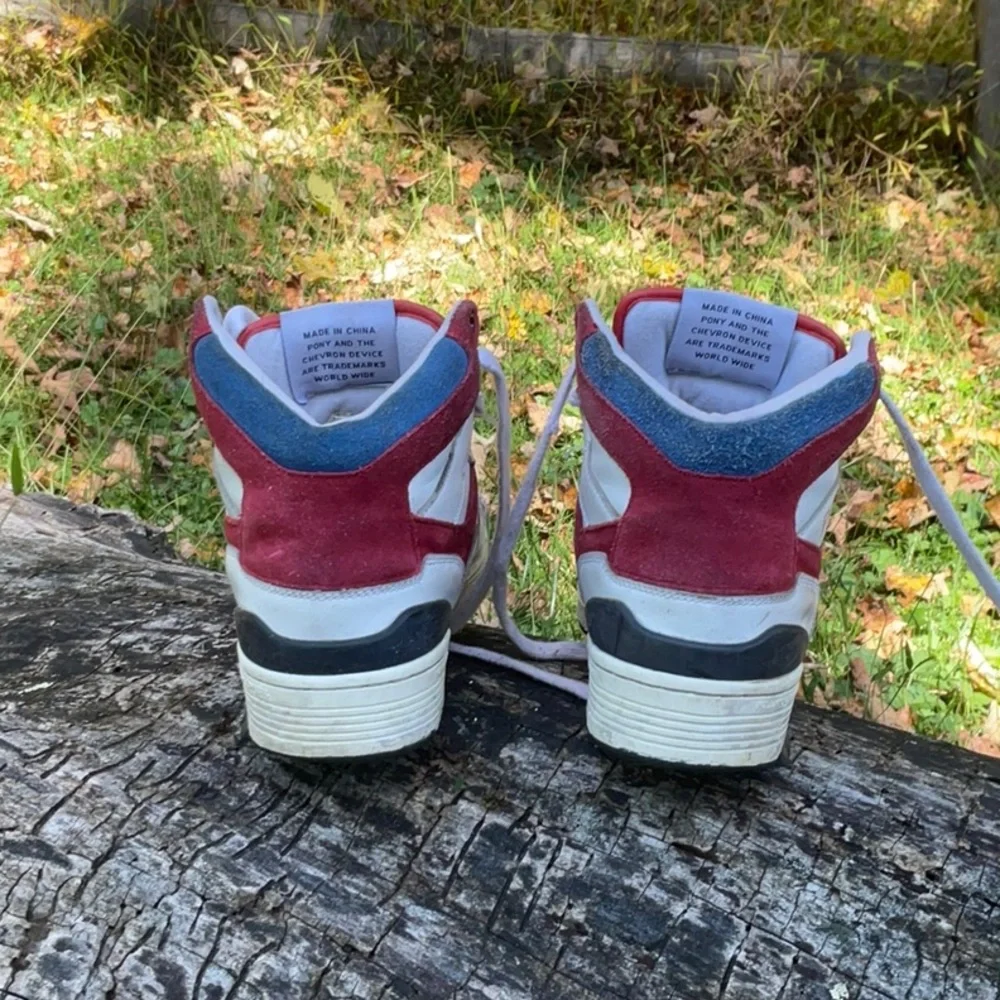 PONY Retro High-Tops in Red and White - Picture 3 of 6